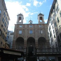 San Pietro in Banchi