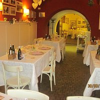 Sala "rossa" preparata per una cerimonia