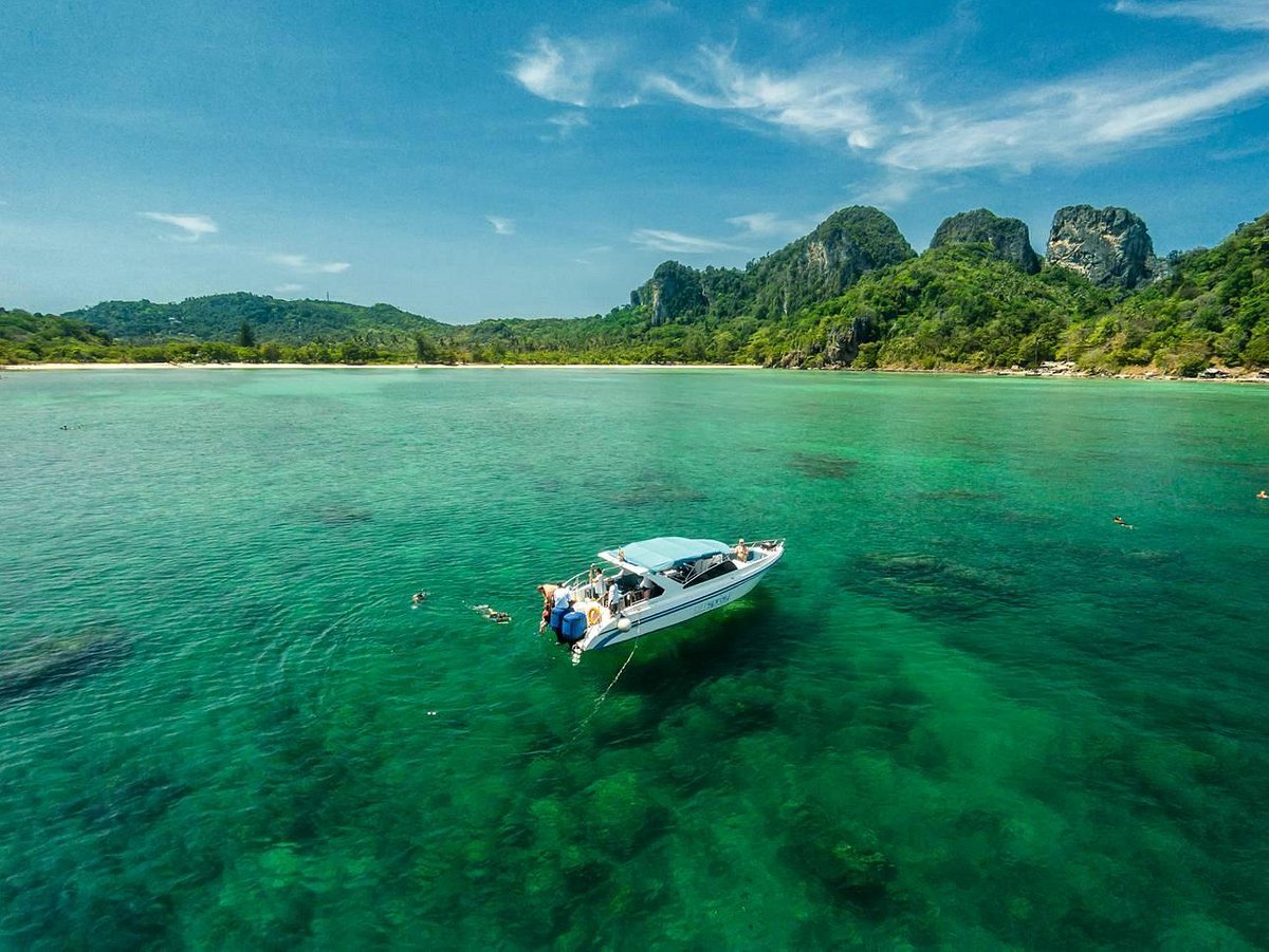 chalong thailand boat tours