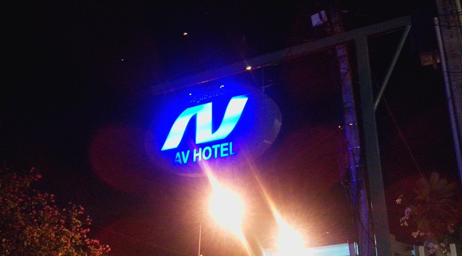 av night