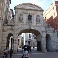 Christopher Wren's Temple Bar