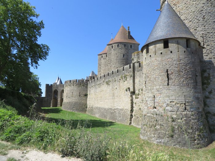 Carcassonne Pet-Friendly Rentals - Occitanie, France