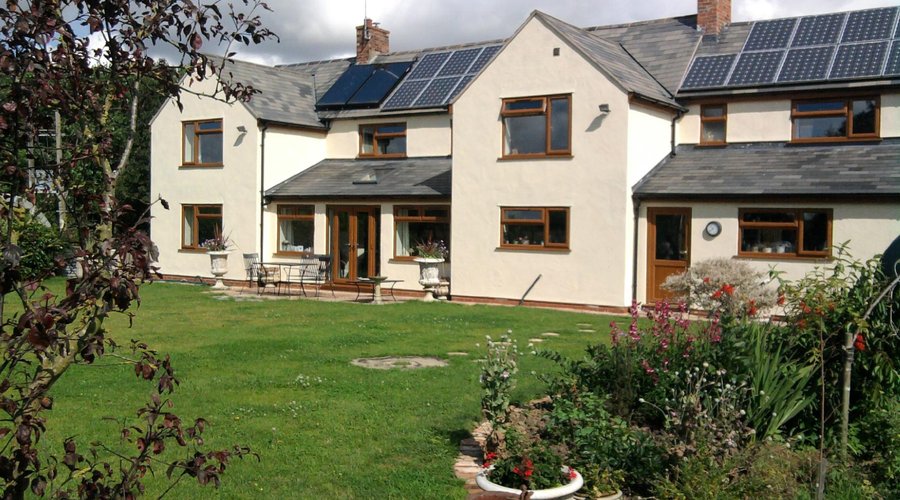House & Garden