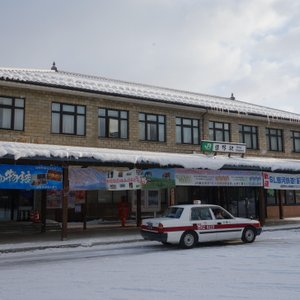駅の２階がホテル