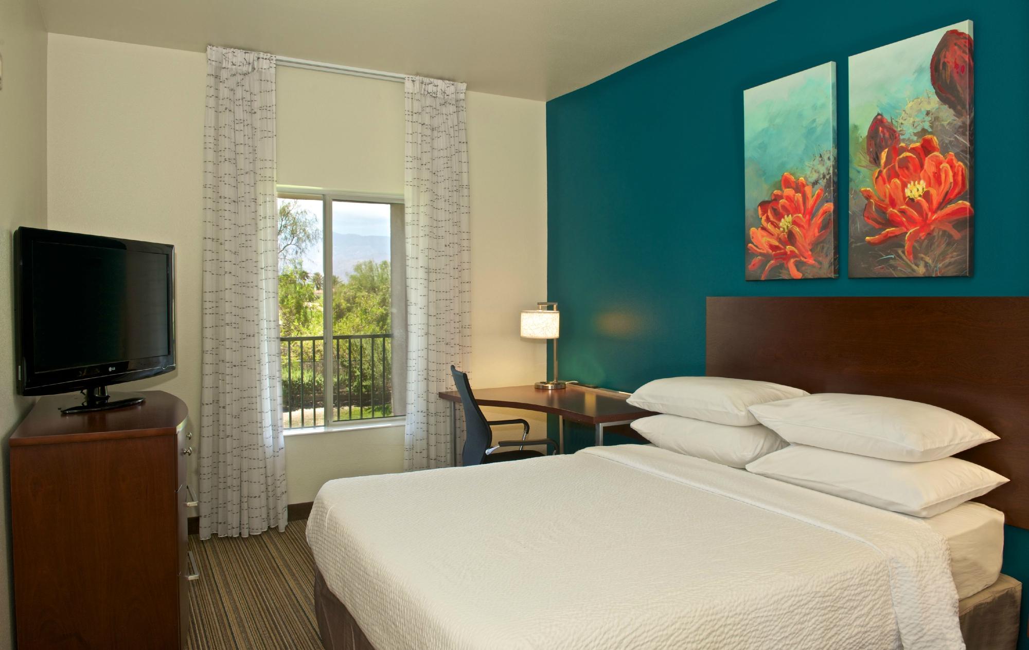 Hotel photo 12 of Residence Inn Palm Desert.