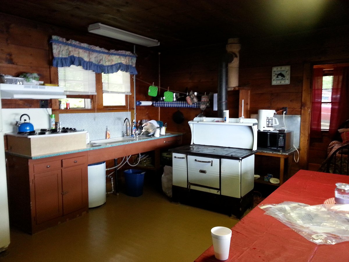 PECK'S LAKE FAMILY FISHING RESORT - Campground Reviews