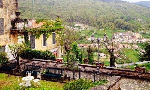 la vista fuori dalla taverna!