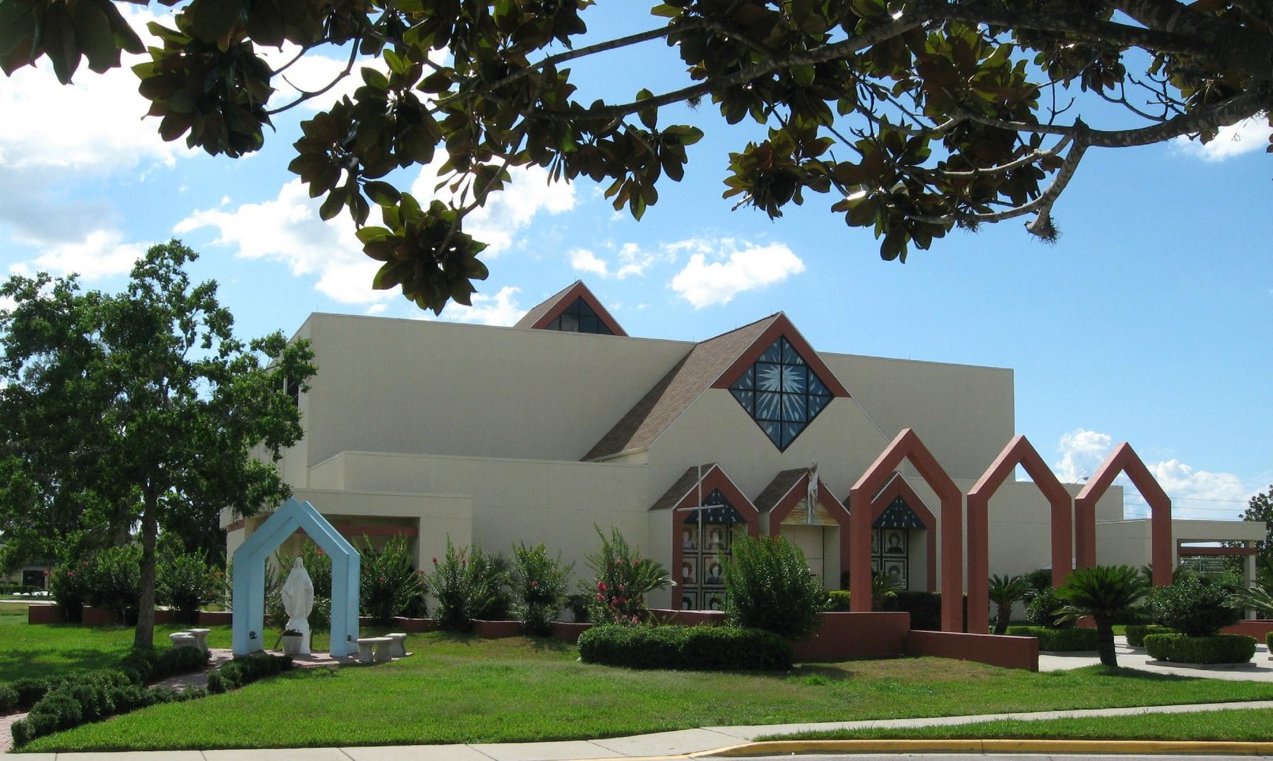 Resurrection Catholic Church, Winter Garden