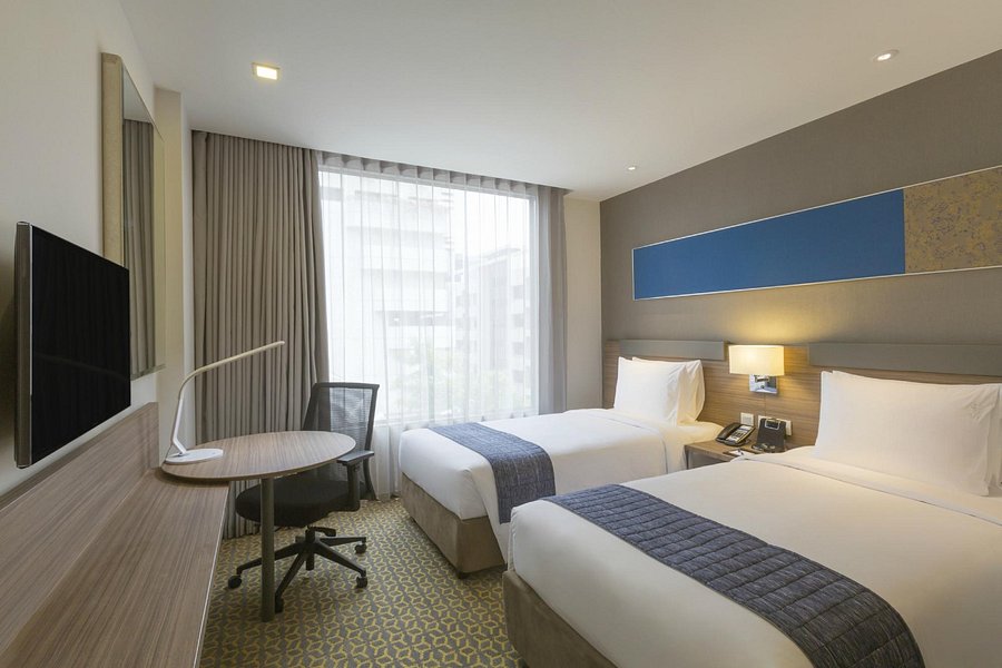 Holiday Inn Express Bangkok Sathorn Rooms Pictures Reviews Tripadvisor Holiday Inn Express Bangkok Sathorn Rooms Pictures Reviews Tripadvisor