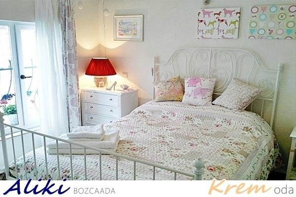 Cream Room