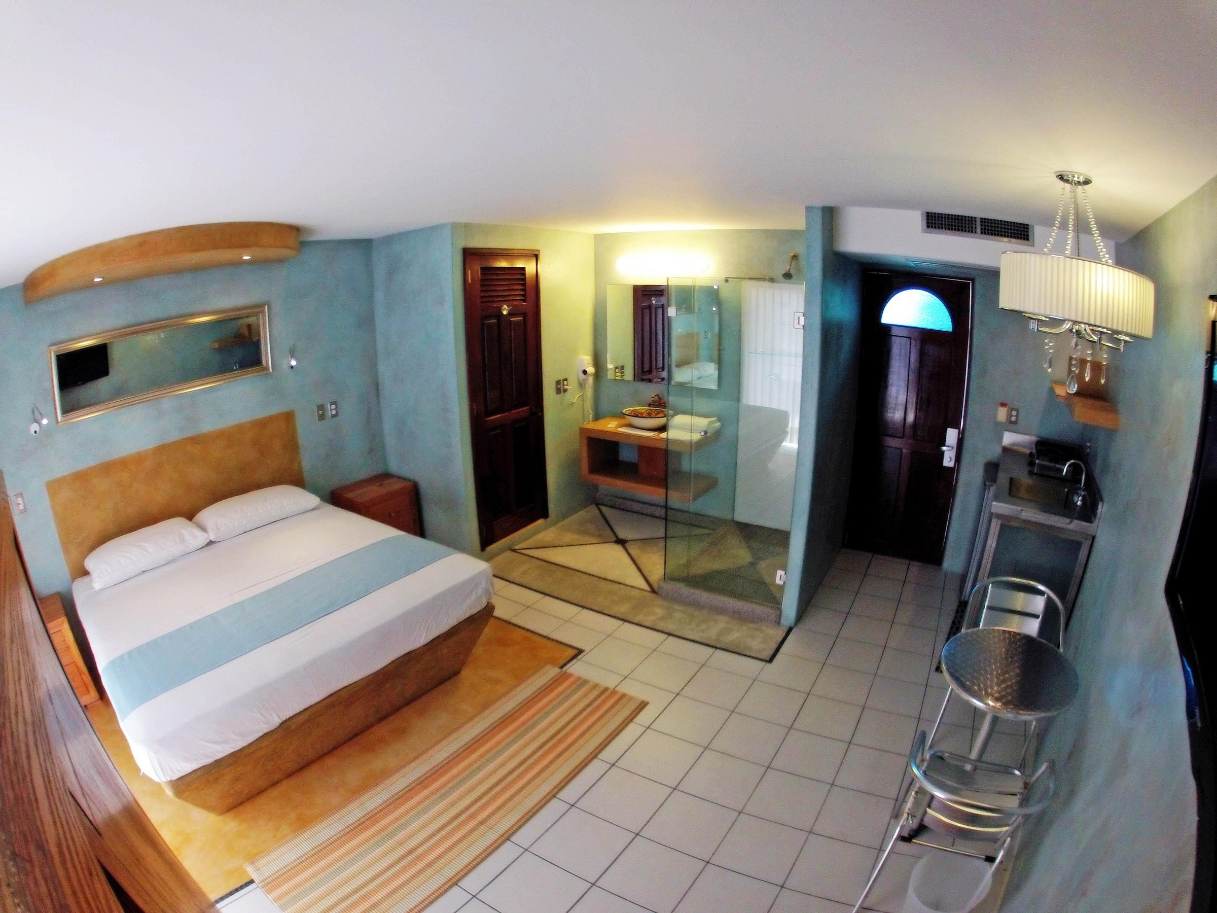 Puerto Vallarta Malecon Hotels; HOTEL RIO MALECON PUERTO VALLARTA $43 ($̶1̶2̶1̶) - Updated 2022 Prices