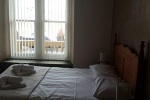 Room & Suite