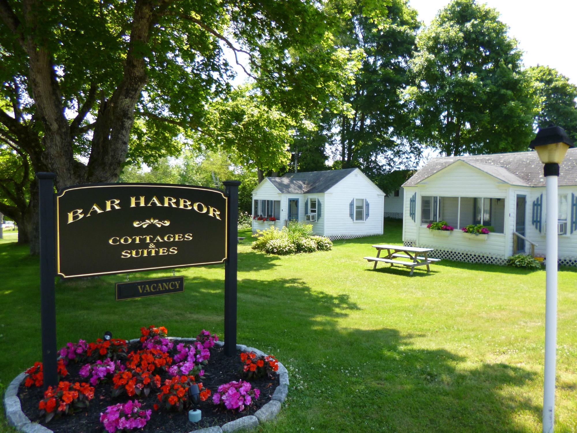 BAR HARBOR COTTAGES & SUITES - Updated 2024 Prices & Hotel Reviews (Maine)