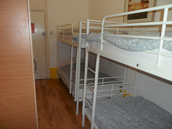 WEST TWO LONDON - Prices & Hostel Reviews (England)