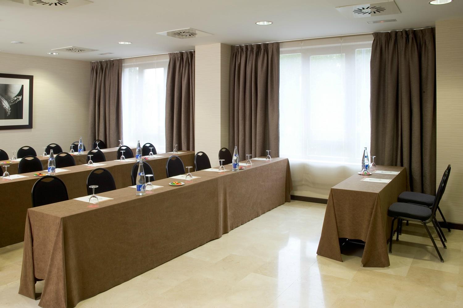 Hotel photo 25 of NH Valladolid Balago.