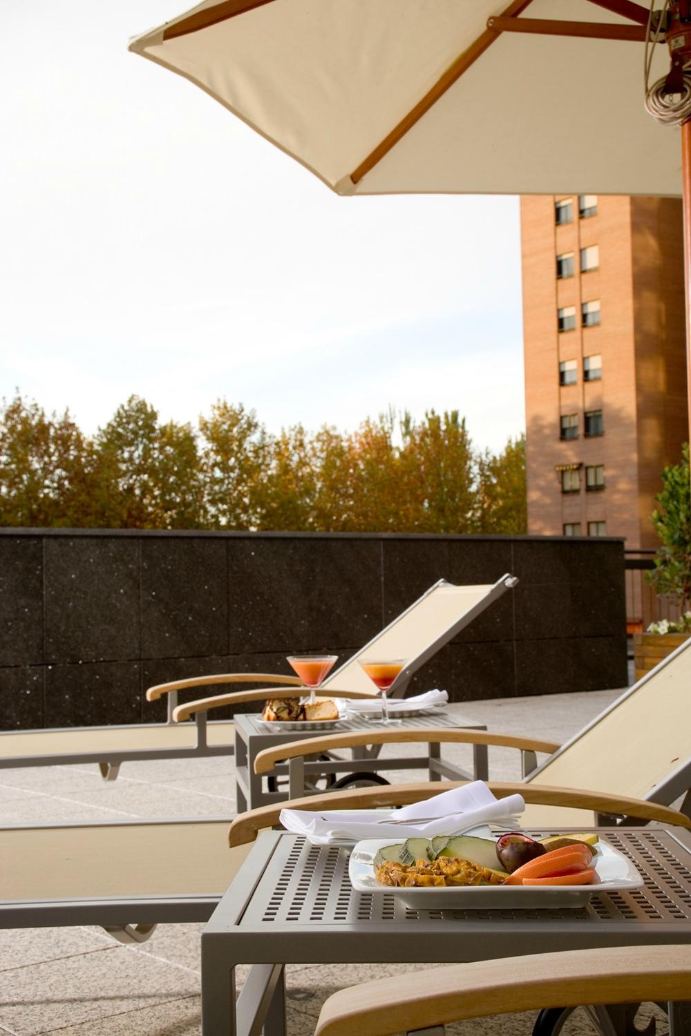 Hotel photo 11 of NH Valladolid Balago.