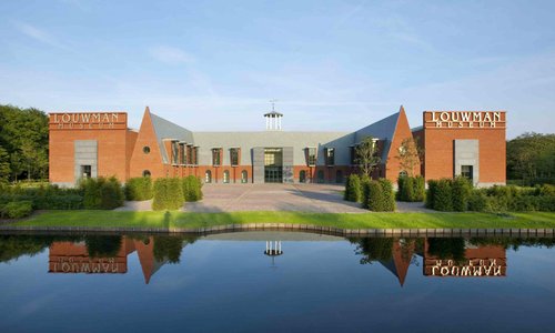 Louwman Museum - frontside