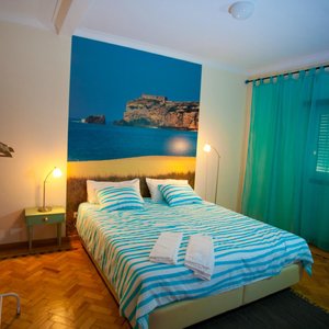 Quarto duplo privado / Double room ensuite ("Praia")