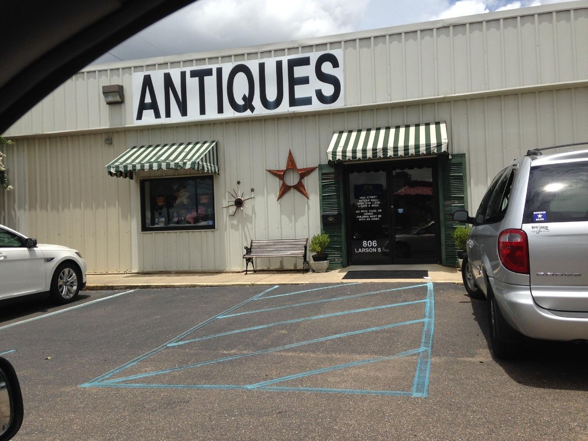 HIGH STREET ANTIQUE MALL (Jackson): All You Need to Know