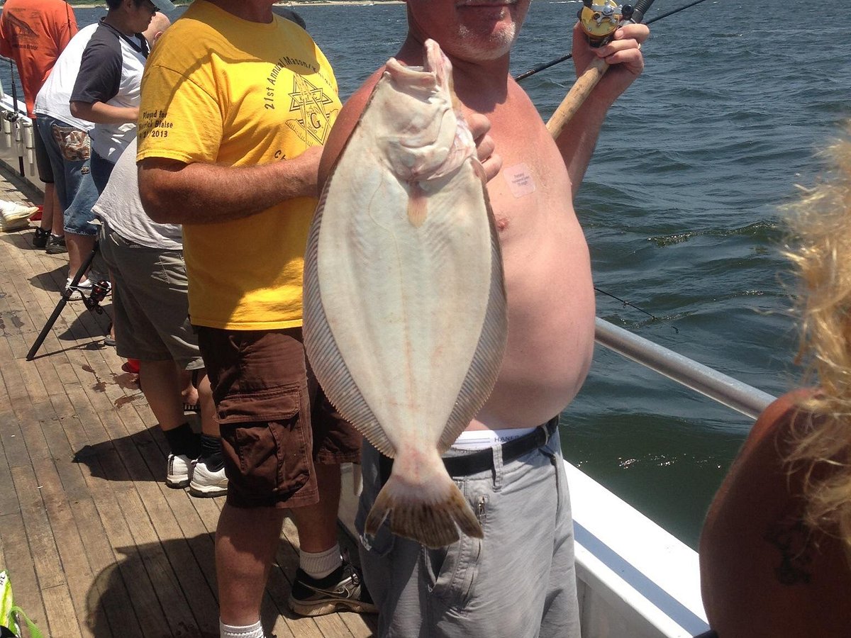 Highlands, NJ Fishing Charters: Explore Coastal Waters