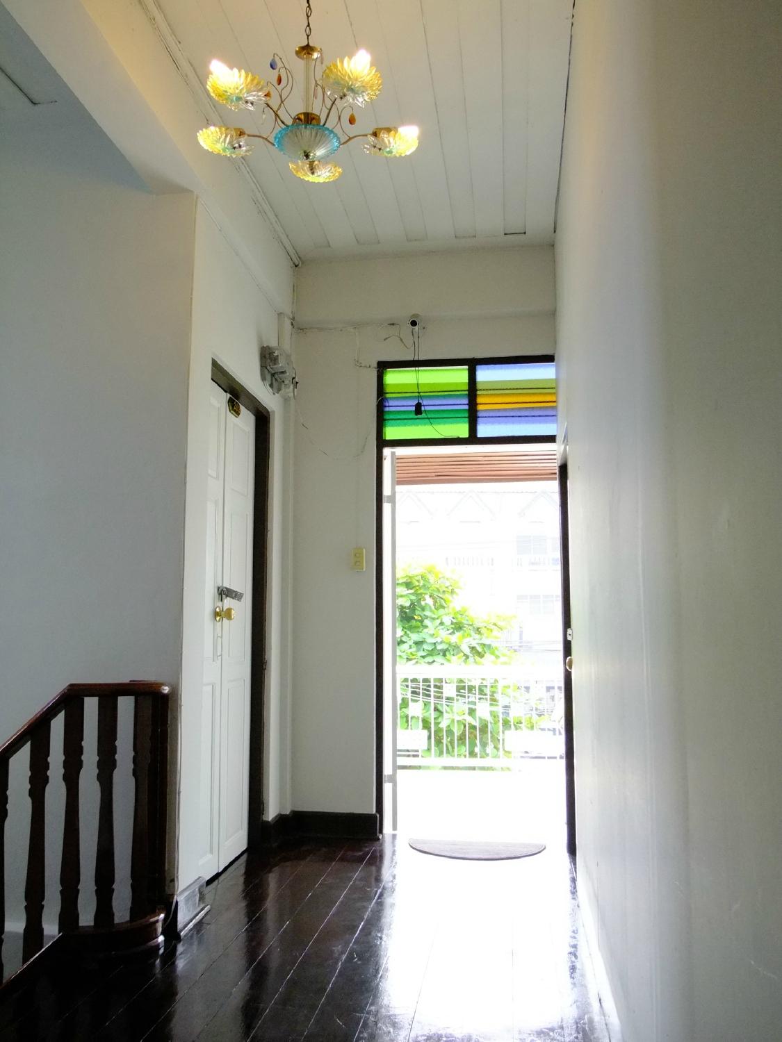 The Gallery 24, Art Cafe Guest House by null