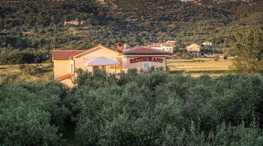 Restaurant " Maslina"