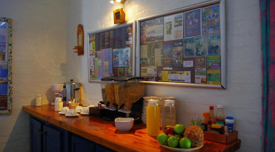 Dining Room Server