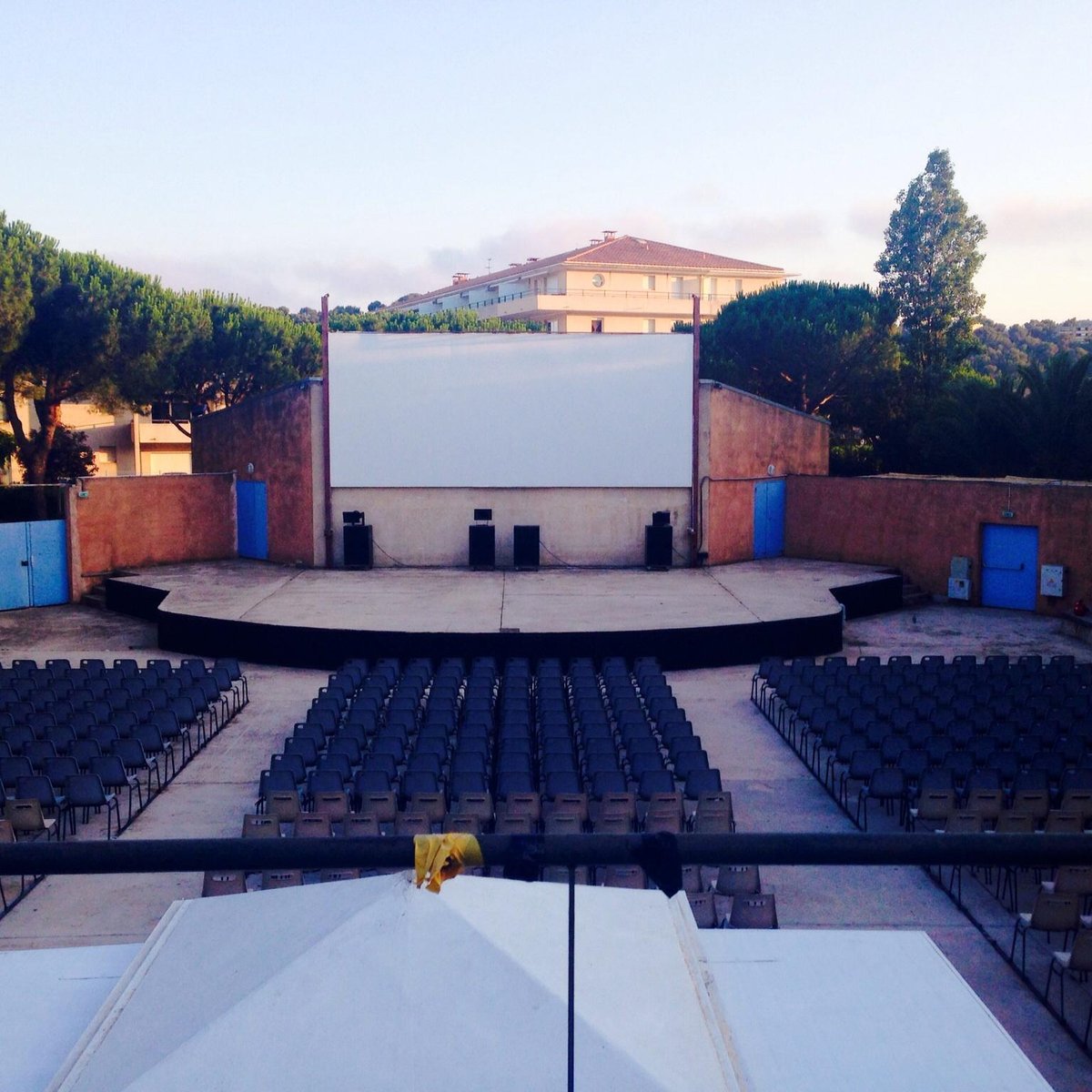 CINEMA THEATRE DE VERDURE (Le Lavandou): Tutto quello che c'è da sapere