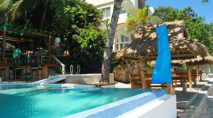 Views from the swimming pool to the resort office