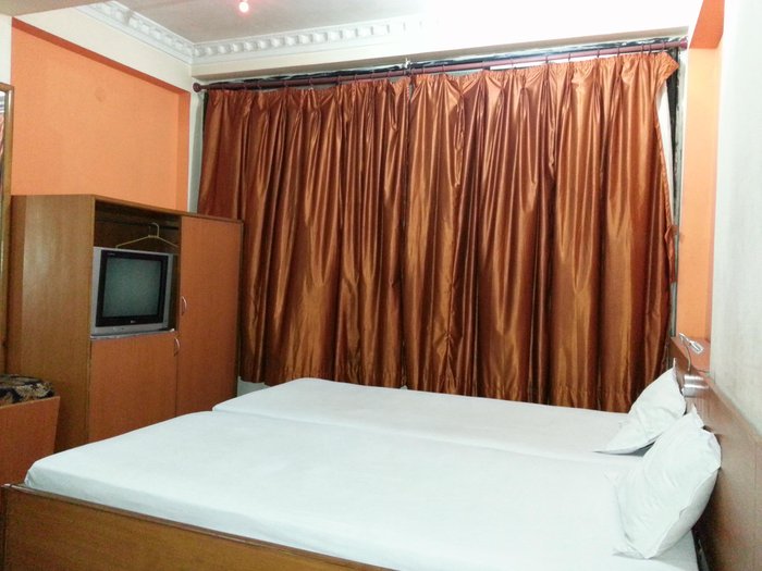 MARINA INN HOTEL - Prices & Lodge Reviews (Dhanbad, India)