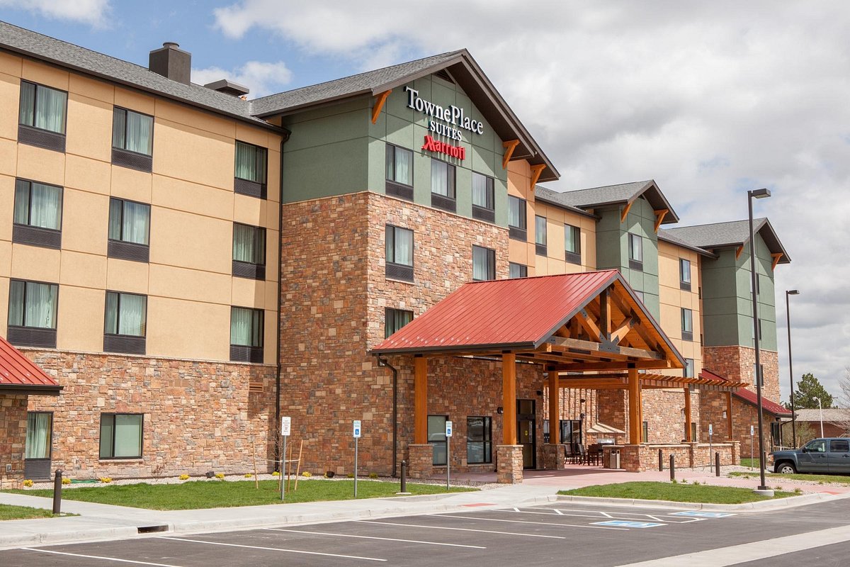 cheyenne wyoming hotels weekly rates