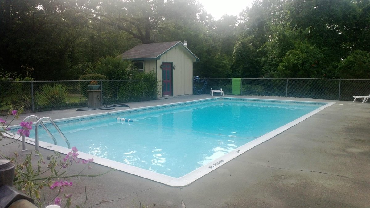 CROOKED HOOK RESORT Prices & Reviews (Mountain Home, AR)