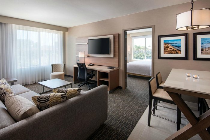 Courtyard by Marriott Irvine Spectrum Rooms: Pictures & Reviews ...