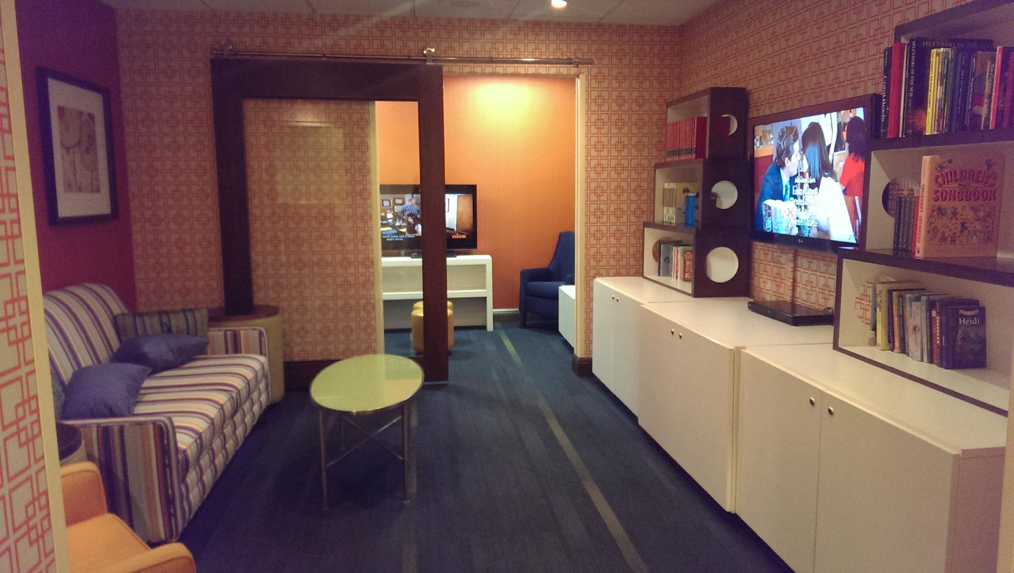 Hotel photo 46 of Fairfield Inn & Suites Orlando Lake Buena Vista.