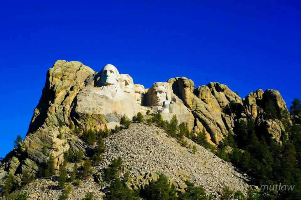 Mount Rushmore National Memorial, Keystone