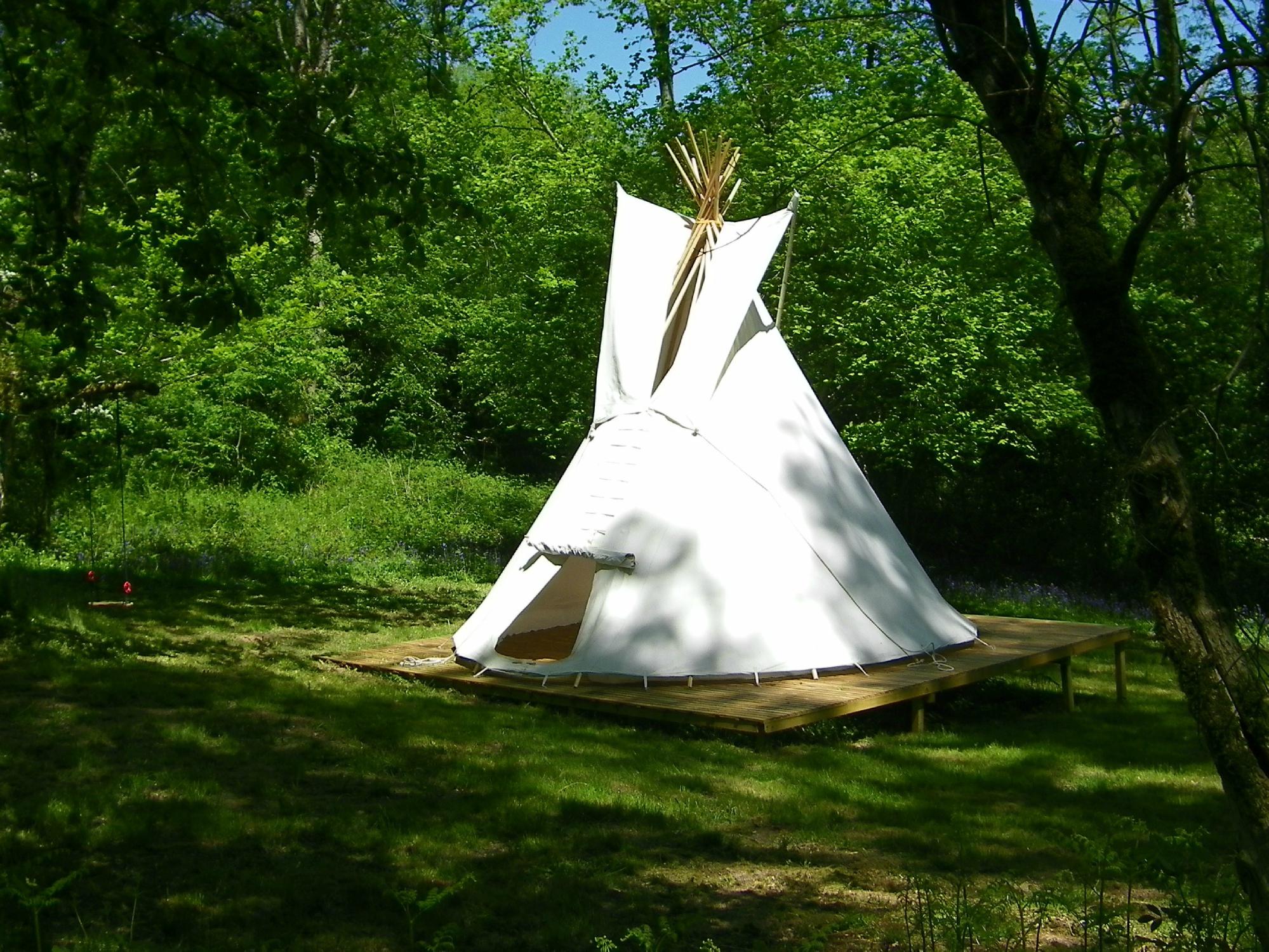 Teepee holidays shop