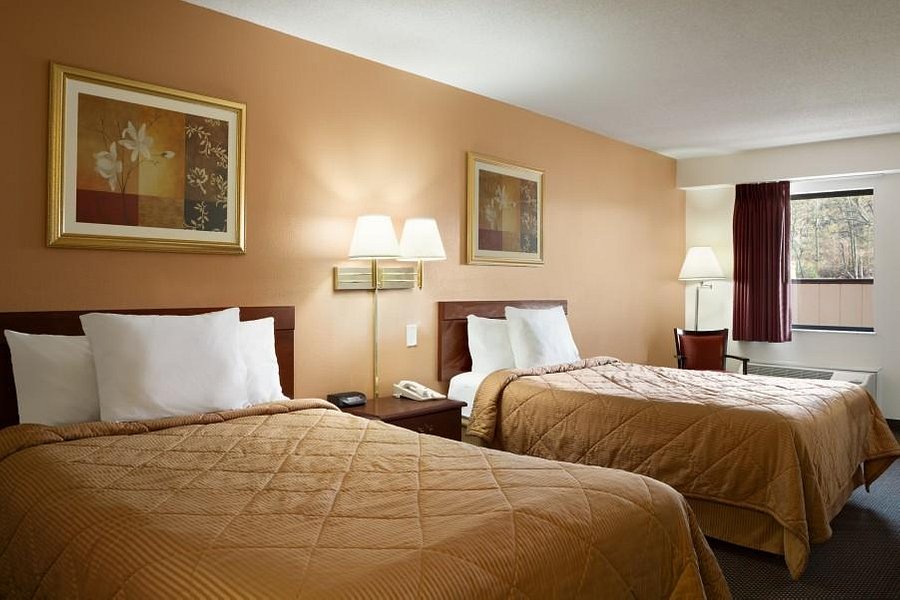 Rodeway Inn And Suites 59 ̶8̶1̶ Updated 2021 Prices And Hotel Reviews Monroeville Pa 6825