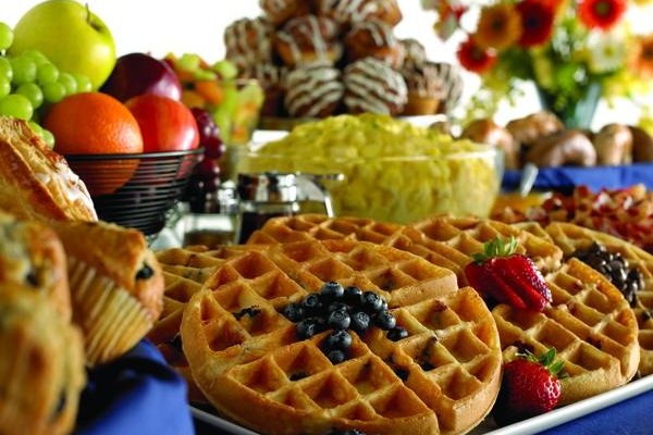 FREE Hot Breakfast