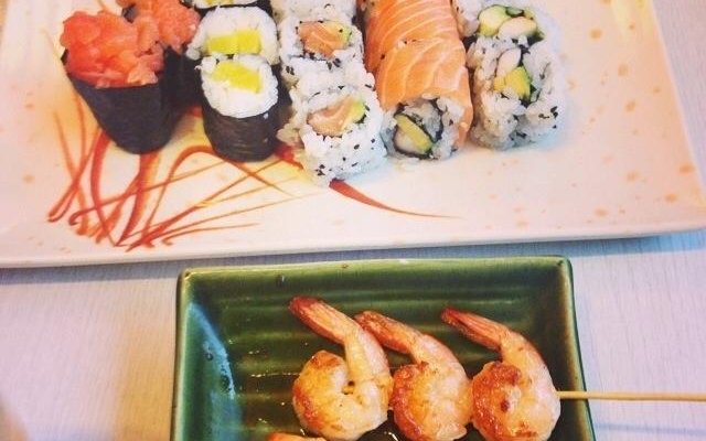 Sushi Maki brochettes de saumon brochettes de crevettes ;-)