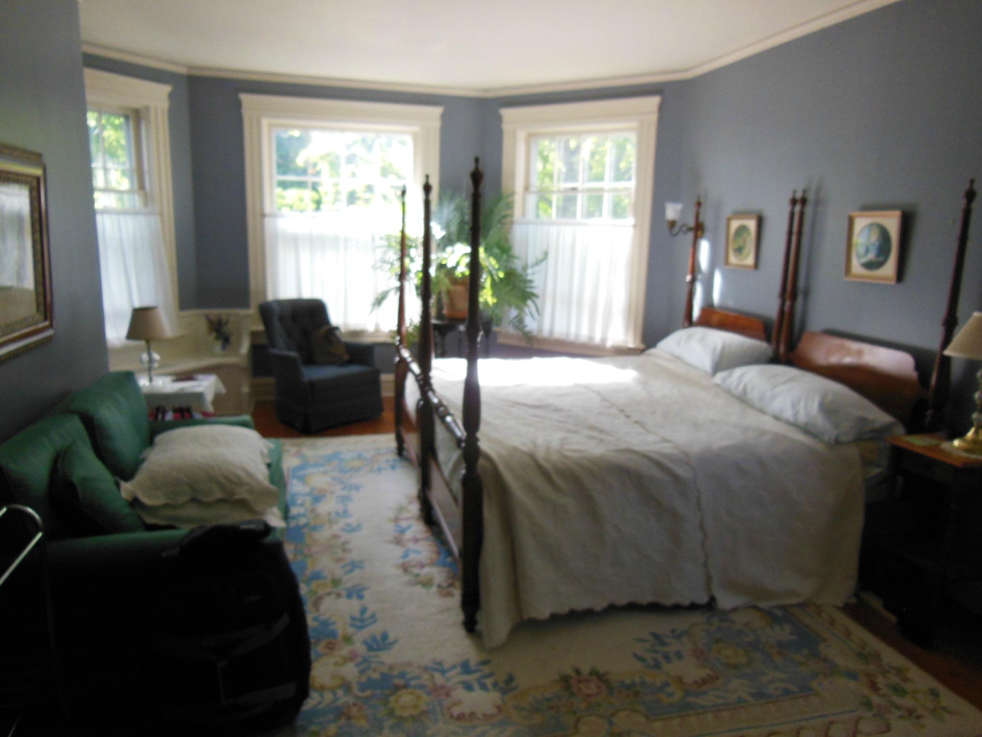 OVERLOOK BED & BREAKFAST - B&B Reviews (Cooperstown, NY)