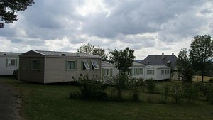 Le Petit Bois camping - Office de tourisme des Pays de Saint-Flour