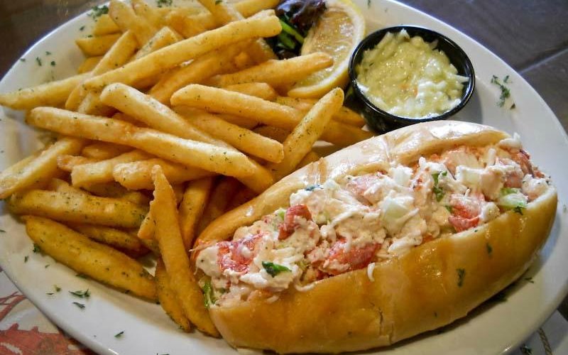 Lobster roll at Steamers