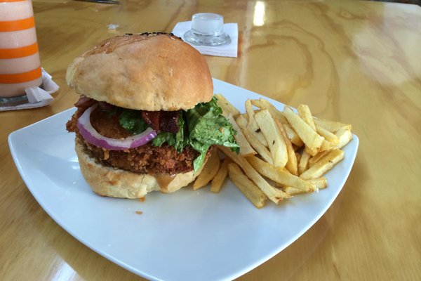 THE BEST 10 Burgers near Av Topacio 3263, 44580 Guadalajara, Jalisco,  Mexico - Last Updated October 2023 - Yelp