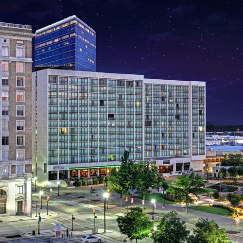 THE 10 BEST Tulsa Hotel Deals (Jan 2024) - Tripadvisor