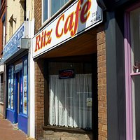 Ritz Cafe, Flint