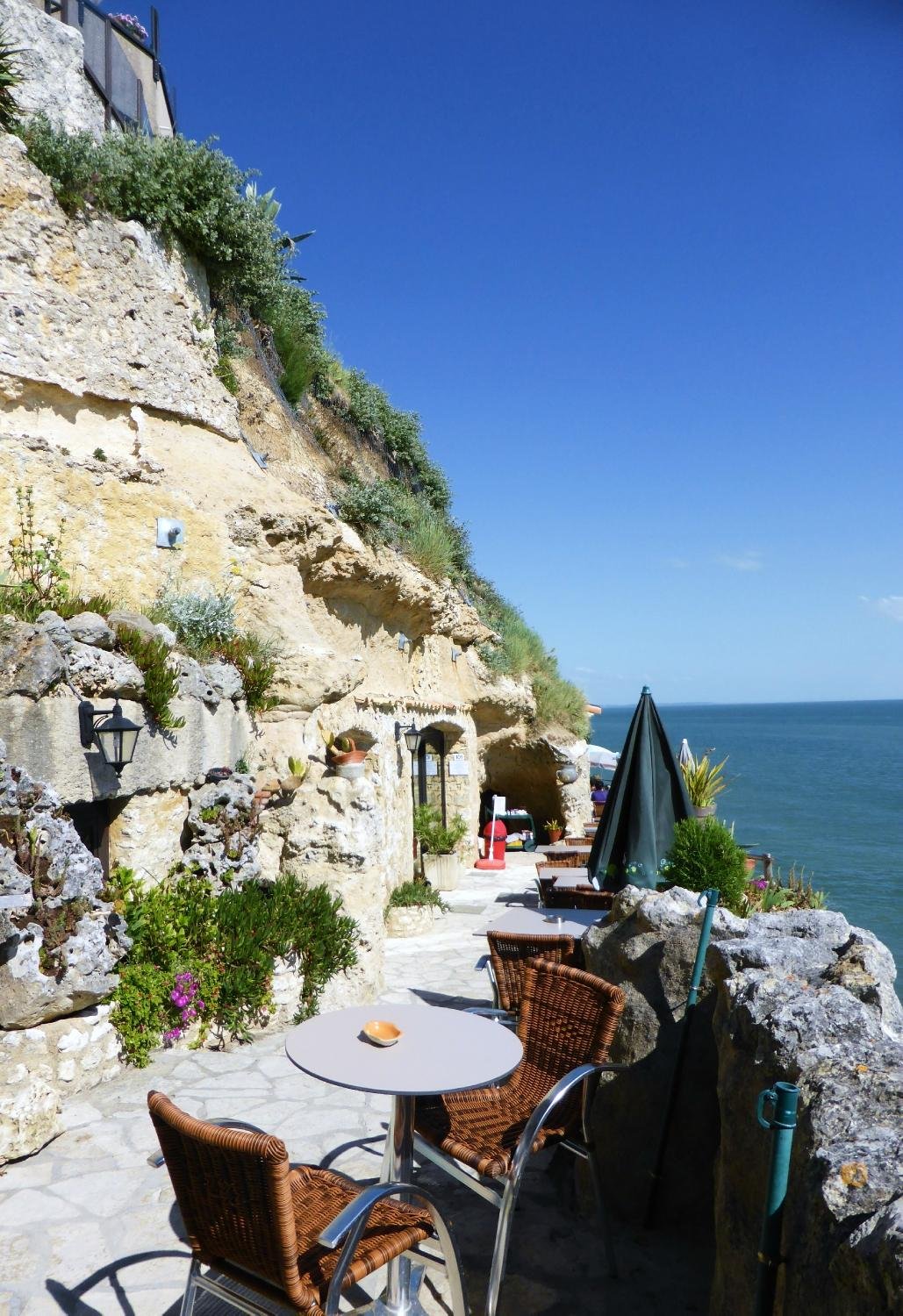 LES GROTTES DE MATATA (MESCHERS-SUR-GIRONDE, FRANÇA): 78 fotos e ...