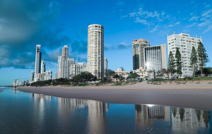 Surfers Paradise Vacation Rentals, Apartments and More