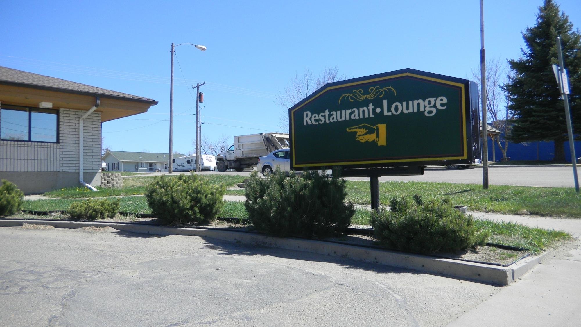 Chinook Motor Inn
