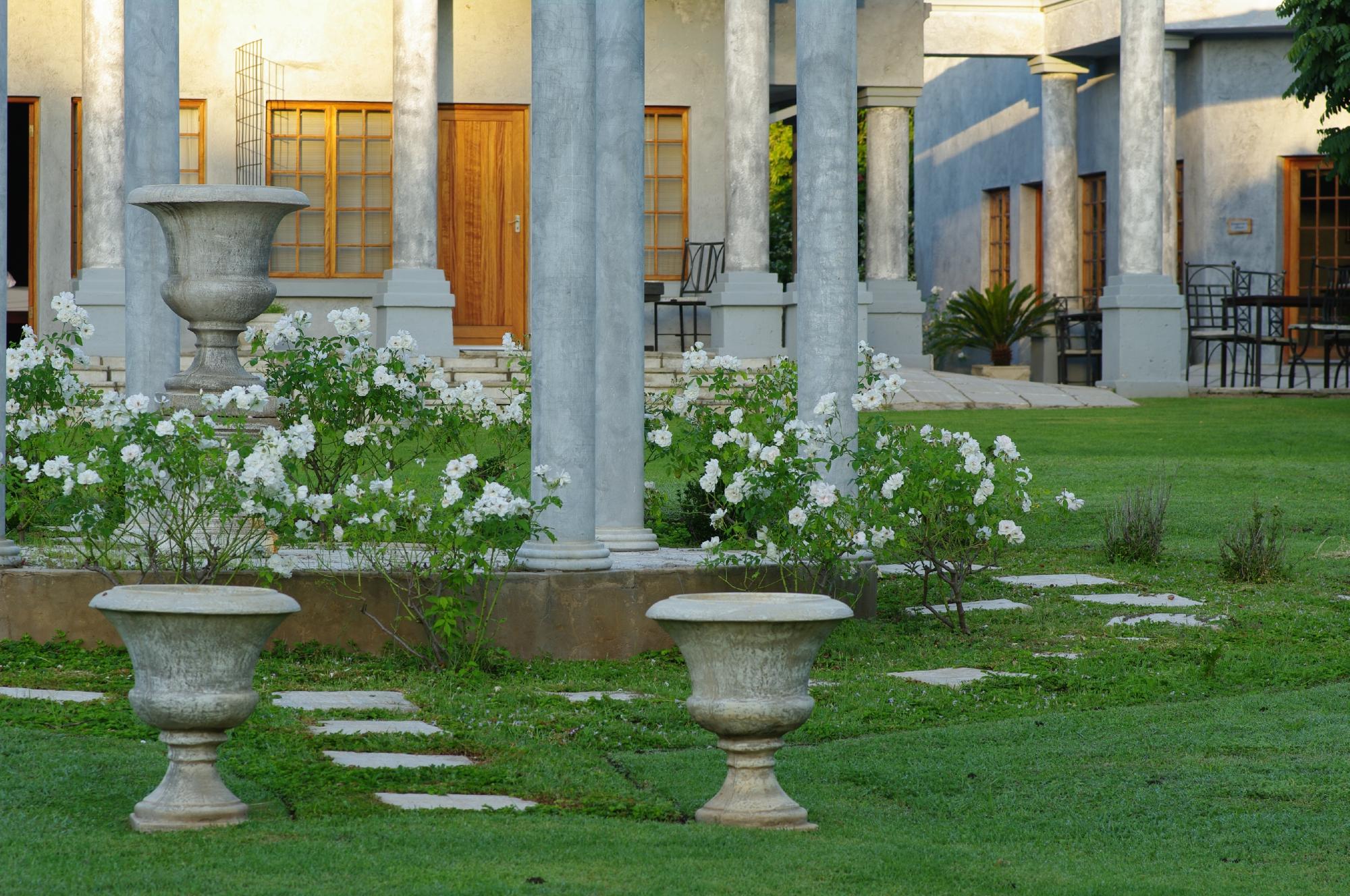 Hotel photo 10 of Ancient Emperor Guest Estate.