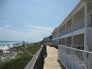 Sea Oats Motel in Destin, image may contain: Waterfront, Boardwalk, Walkway, Path